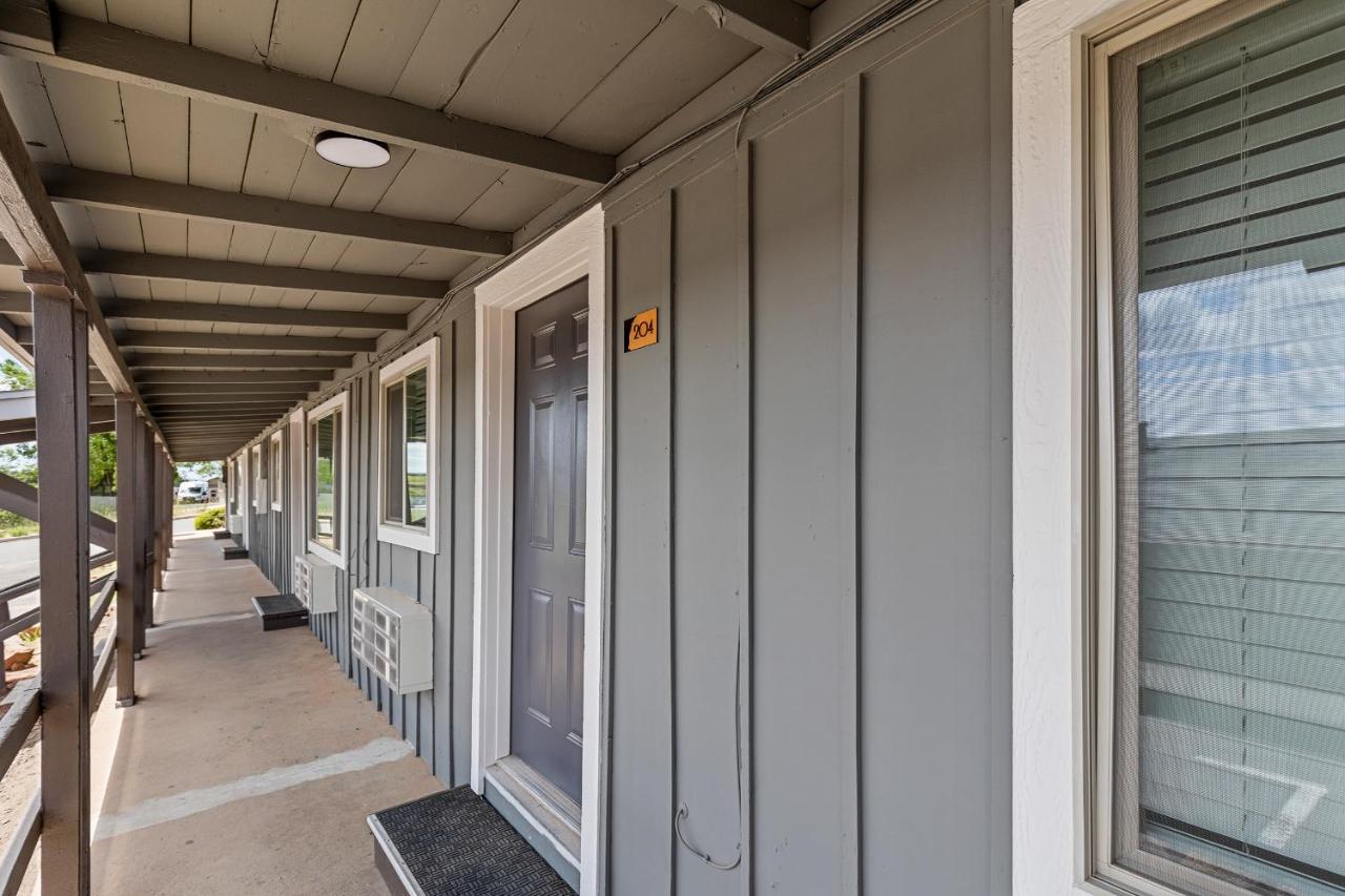 Venture At Route 66 Apartment Flagstaff Bagian luar foto