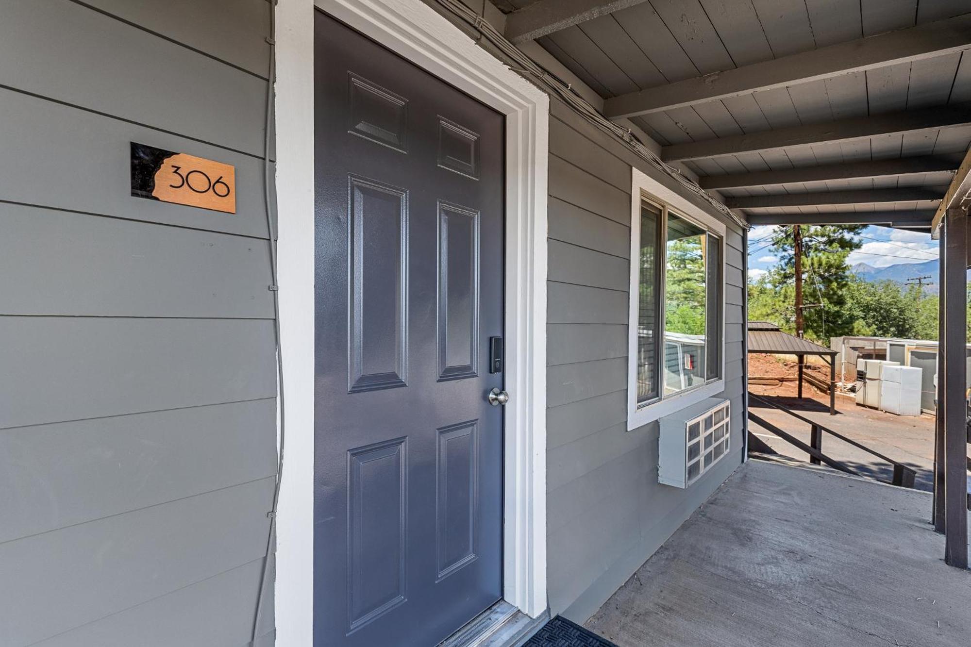 Venture At Route 66 Apartment Flagstaff Bagian luar foto