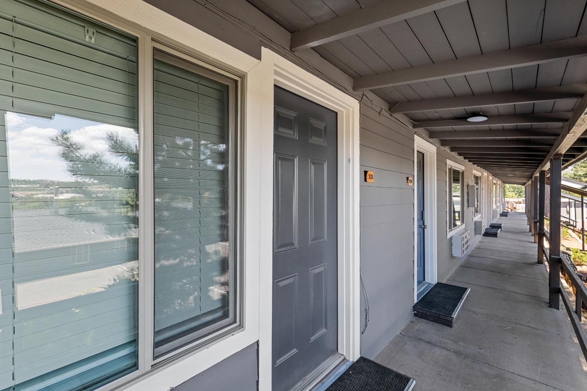 Venture At Route 66 Apartment Flagstaff Bagian luar foto