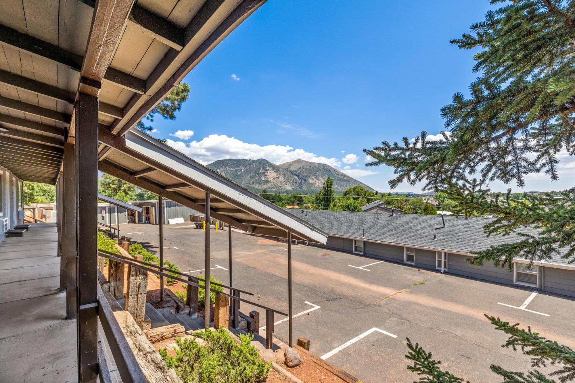 Venture At Route 66 Apartment Flagstaff Bagian luar foto
