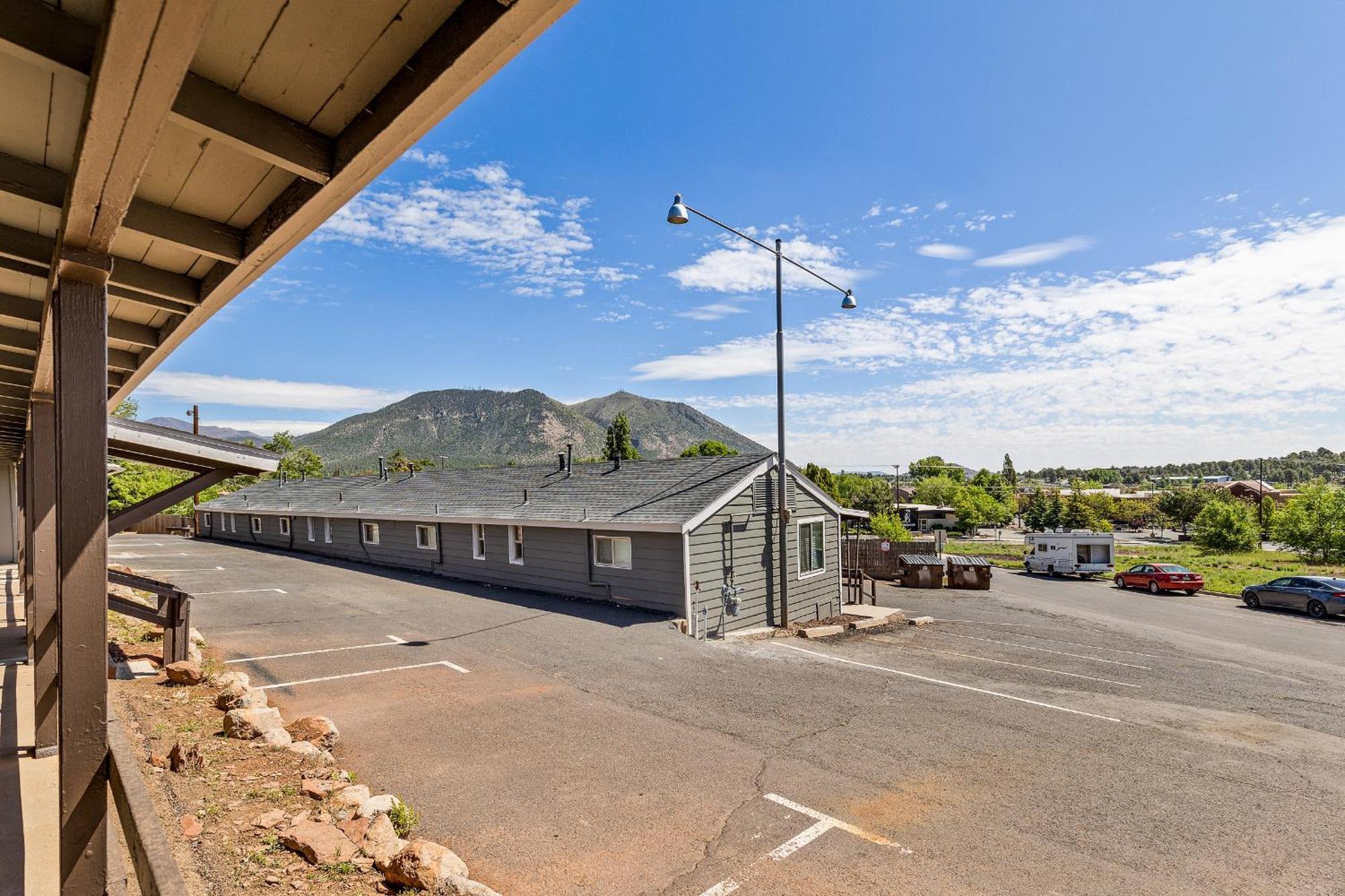 Venture At Route 66 Apartment Flagstaff Bagian luar foto